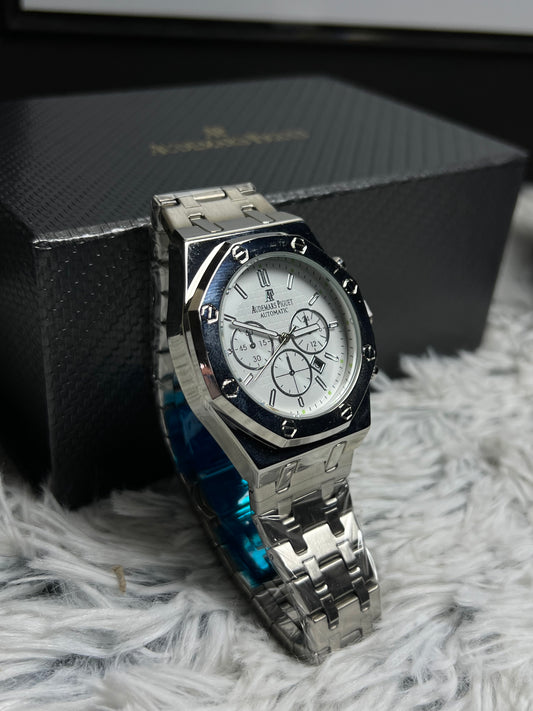 Audemars Piguet Silver Chain In White Dial